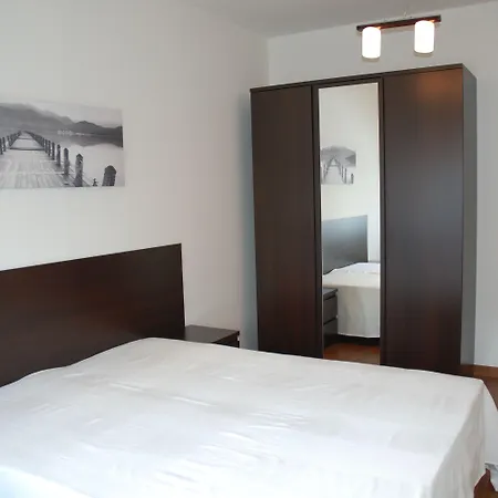 Executive Mokotow Daire *