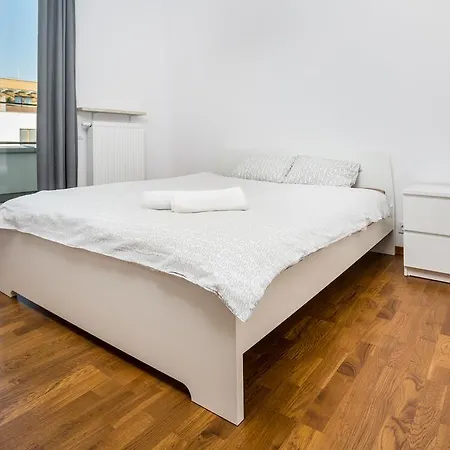 Executive Mokotow Apartmán